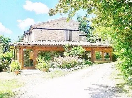 Agriturismo Bio La Tana Del Lele * Serra San Quirico