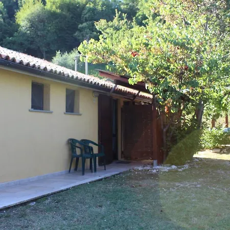 Agriturismo Bio La Tana Del Lele Bauernhof