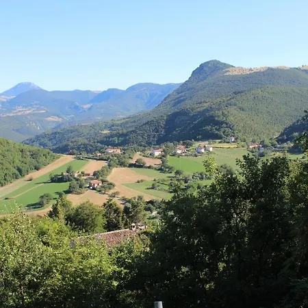 Agriturismo Bio La Tana Del Lele Bauernhof