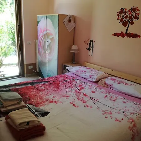 Agriturismo Bio La Tana Del Lele * Serra San Quirico