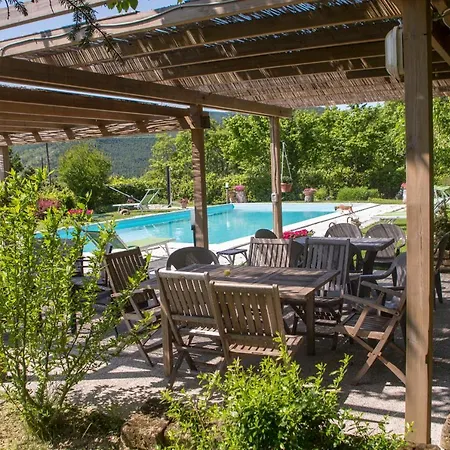 Agriturismo Bio La Tana Del Lele * Serra San Quirico